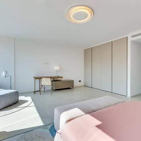 Luxury 5-bedroom Townhouse In Puente Вилла Марбелья