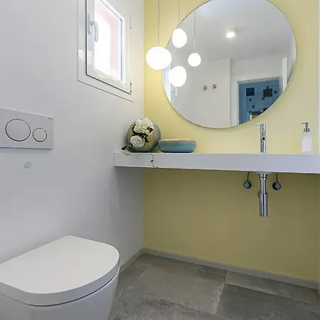 Luxury 5-bedroom Townhouse In Puente Вилла *