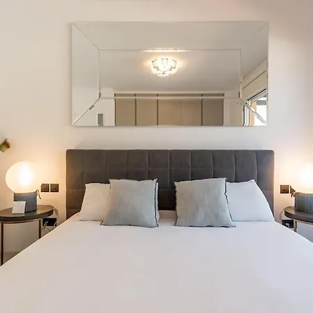 Вилла Luxury 5-bedroom Townhouse In Puente *