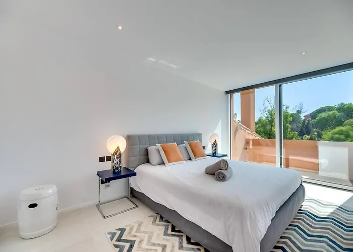 Luxury 5-bedroom Townhouse In Puente * Μαρμπέλλα